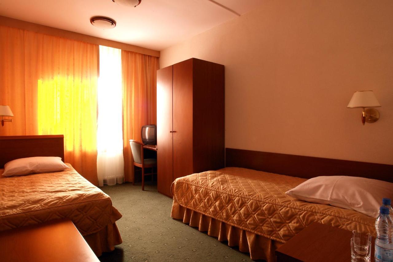 Hotel Zajazd Piastowski Kazimierz Dolny Oda fotoğraf